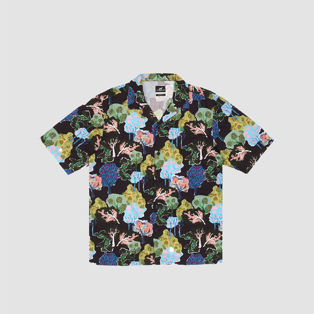 LEE เสื้อเชิ้ตแขนสั้นผู้ชาย ทรง Comfort รุ่น LE S324MSHSN63 คละสี