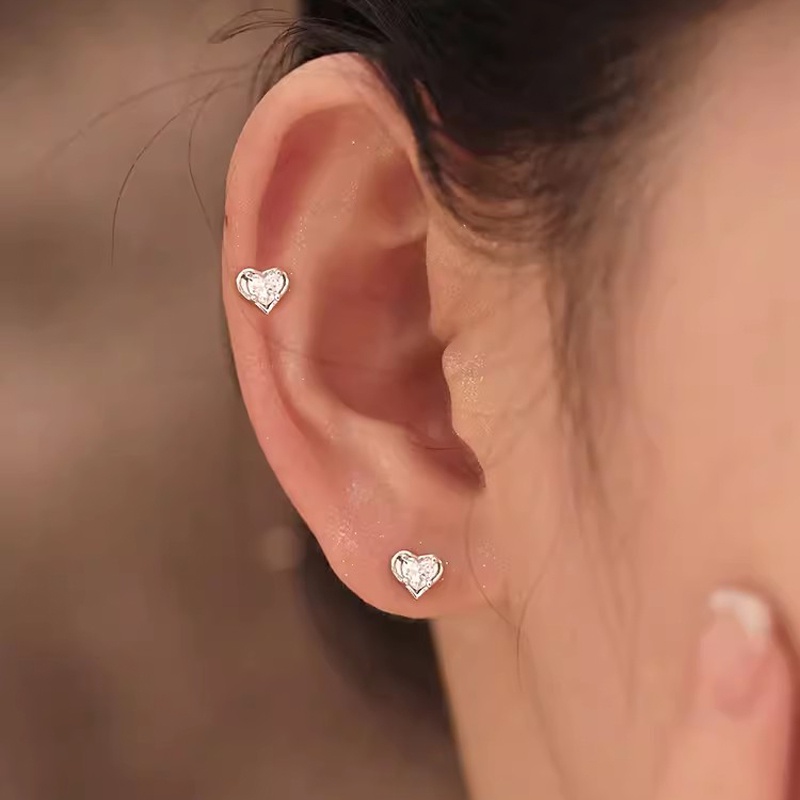 Roselife 1 คู่ เงิน ไม่สม่ําเสมอ สีดํา ใส เพทาย หัวใจ ต่างหูสตั๊ด สําหรับผู้หญิง เด็กผู้หญิง แพ้ง่าย เครื่องประดับหู อุปกรณ์เสริม