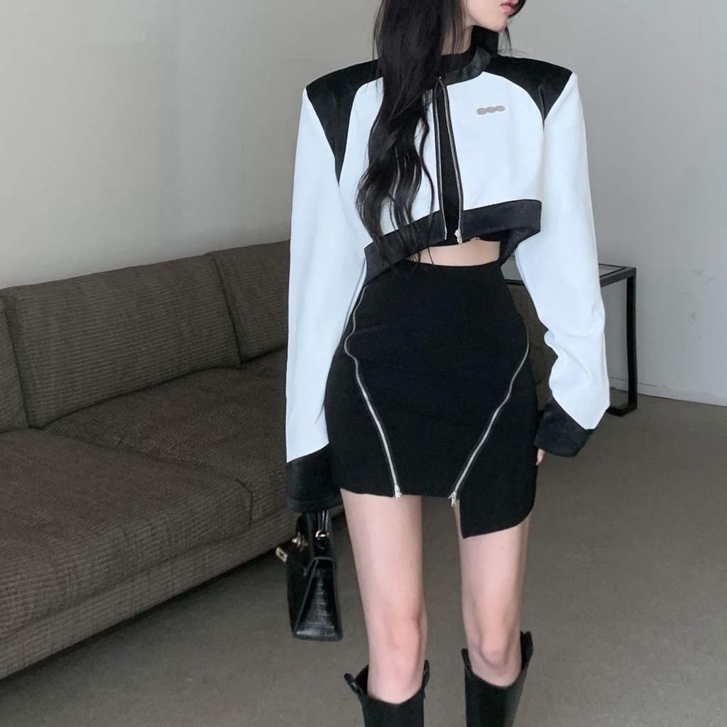 เสื้อโค้ทแจ็กเก็ตหนังสั้น เอวสูง สีดํา ฉลุลาย สาม แฟชั่น สําหรับผู้หญิง GNH2