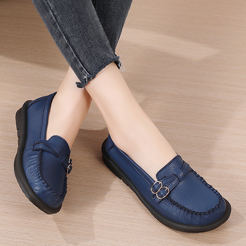 【5 สี ขนาดใหญ่ 35-44】รองเท้าโลฟเฟอร์ลําลอง หนังโคเรียม พื้นนิ่ม กันลื่น แฟชั่นสไตล์เกาหลี สําหรับสตรี OD05