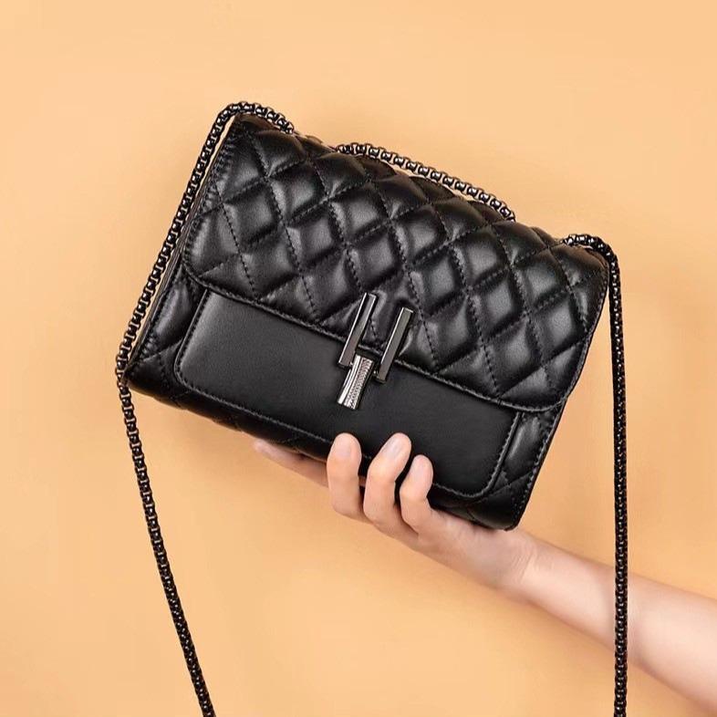 Premium  Luxury Bags กระเป๋าสะพายข้างพรีเมี่ยม ผู้หญิง วัสดุผนัง PU-8490