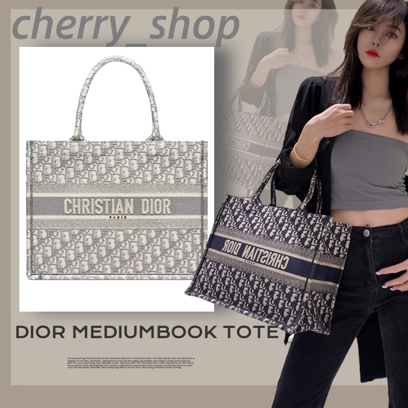 ดิออร์ Dior Medium BOOK TOTE Bagสุภาพสตรี/กระเป๋าถือ/ แบรนด์ใหม่และเป็นของแท้