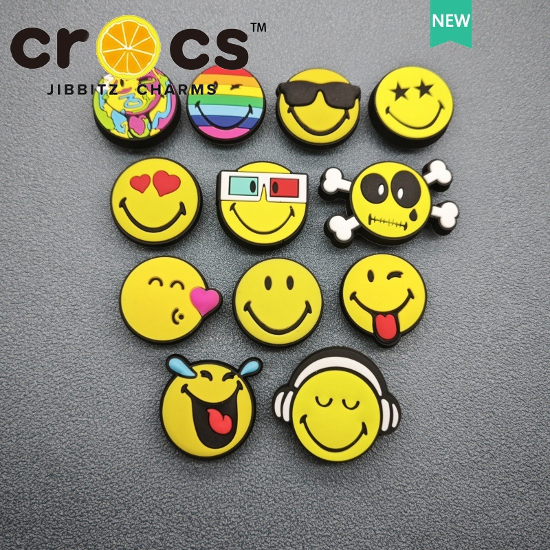 jibbitz crocs แท้ charm emjoi หัวเข็มขัดรองเท้า ลายการ์ตูนหน้ายิ้ม ดอกไม้น่ารัก