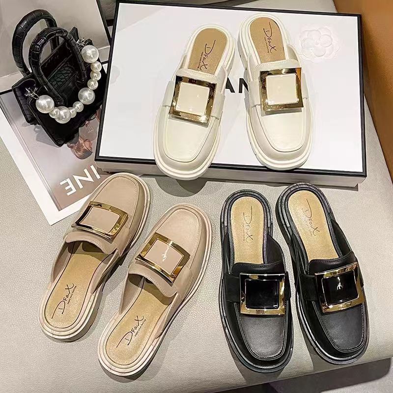 ToyNo.1 พร้อมส่ง "TO-DM" รองเท้าแบบสวม ดีเทลอะไหล่ทอง เรียบหรู