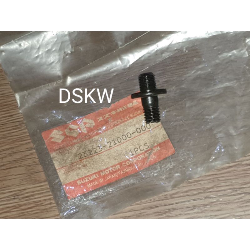 Satria RU120 SGP สลักเกลียวปรับคลัตช์ 23223-21D10-000