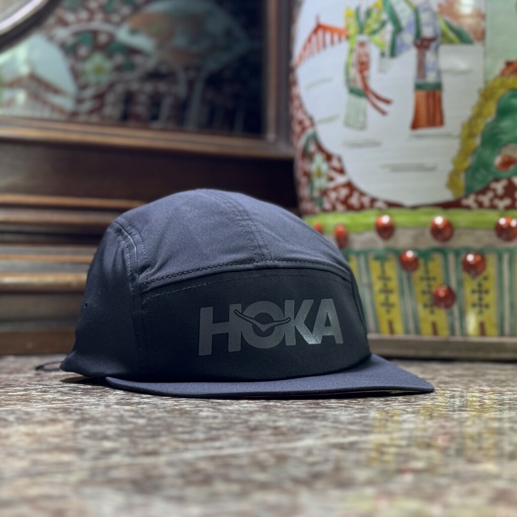 หมวกวิ่ง HOKA Performance Running Cap ‘Awaken Pack’ LIMITED