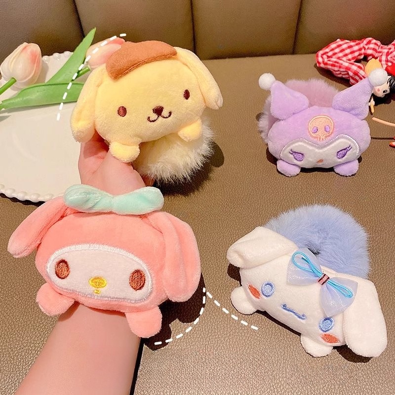 SANRIO ยางมัดผม รูปการ์ตูนสุนัขชินนาม่อน ซานริโอ้ คุโรมิ หางม้าสูง sanrio ลายการ์ตูนสุนัข ที่คาดผม ผ้ากํามะหยี่ขนนิ่ม ลายการ์ตูน Melody Pudding Dog Yugui Dog Influencer สําหรับเด็กผู้หญิง