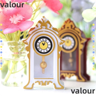 Valour นาฬิกาปลุกเรซิ่น ขนาดเล็ก สเกล 1:12 สําหรับตกแต่งบ้านตุ๊กตา ห้องครัว ห้องนั่งเล่น