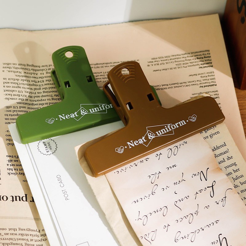 คลิปแม่เหล็ก แบบดูดติดกระเป๋า เรียบง่าย สีพื้น สําหรับตกแต่งโฟลเดอร์ สํานักงาน นักเรียน - รูปที่ 5