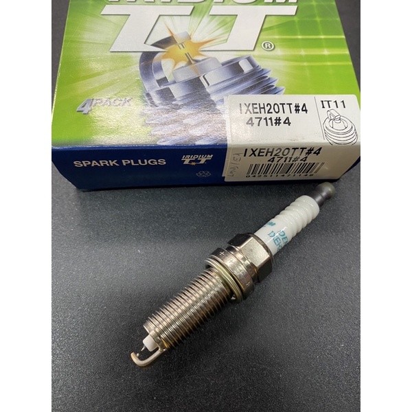 หัวเทียนDenso IXEH20TT iridium  สำหรับToyota Nissan vv