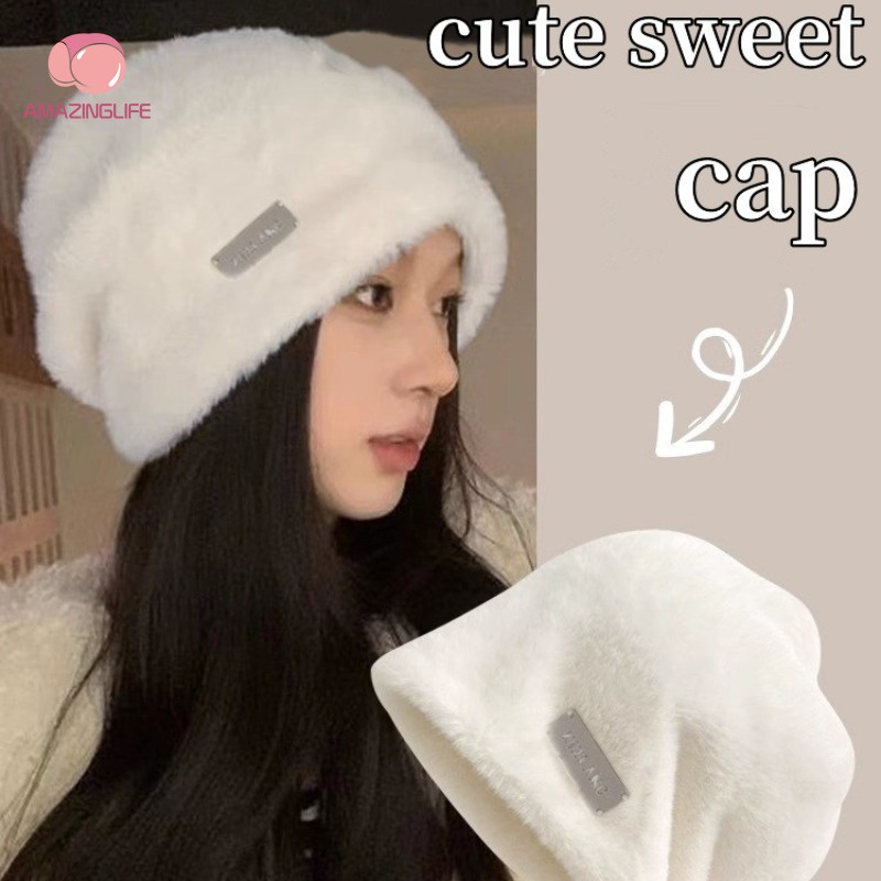 1 ชิ้น ฤดูหนาว อบอุ่น น่ารัก ขนปุย หมวกแฟชั่น สไตล์เกาหลี หมวกป้องกันหู สําหรับผู้หญิง เรียบง่าย หวาน หมวกสวมหัว