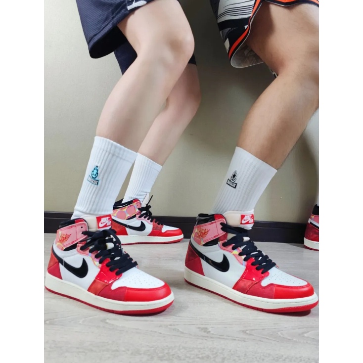 Nike Air Jordan 1 Retro High OG Spider-Man 2.0 "Next Chapter" ( ของแท้100%) รองเท้า true