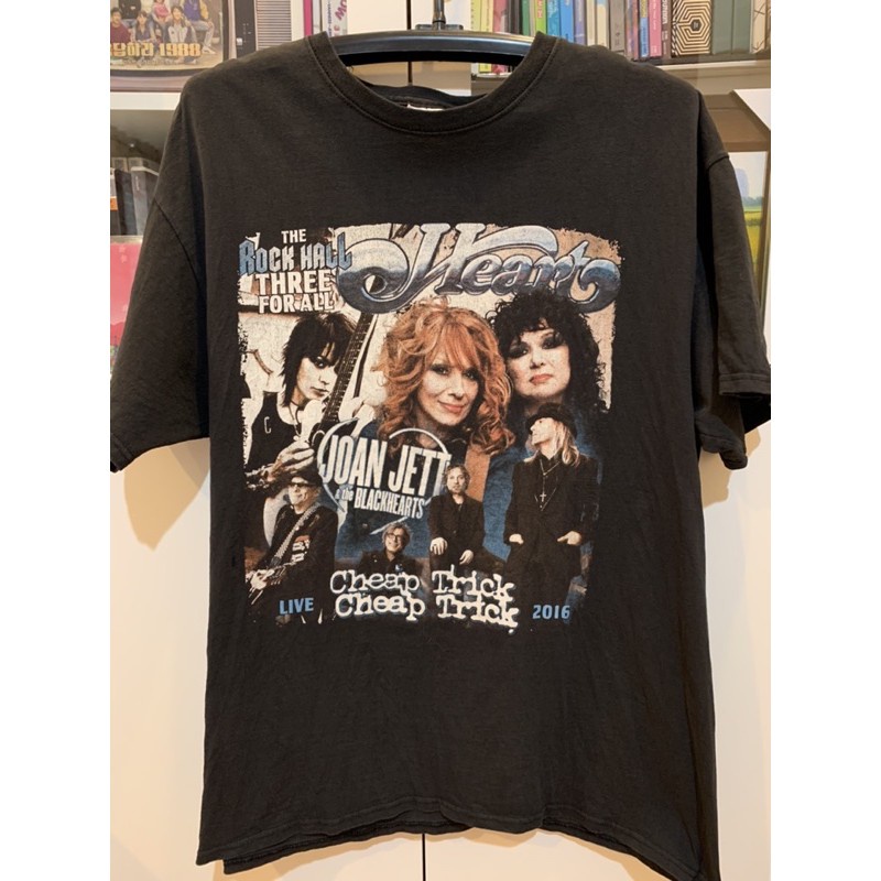 มีหลายสี JOAN JETT & The Blackhearts LIVE Cheap Trick🔥