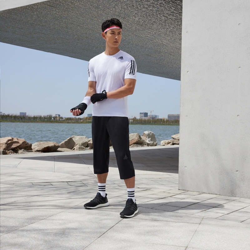 adidas adidas ULTRABOOST 4.0 DNA ผู้ชายและผู้หญิงกีฬาวิ่งตาข่ายสบาย ๆ รองเท้า free shipping
