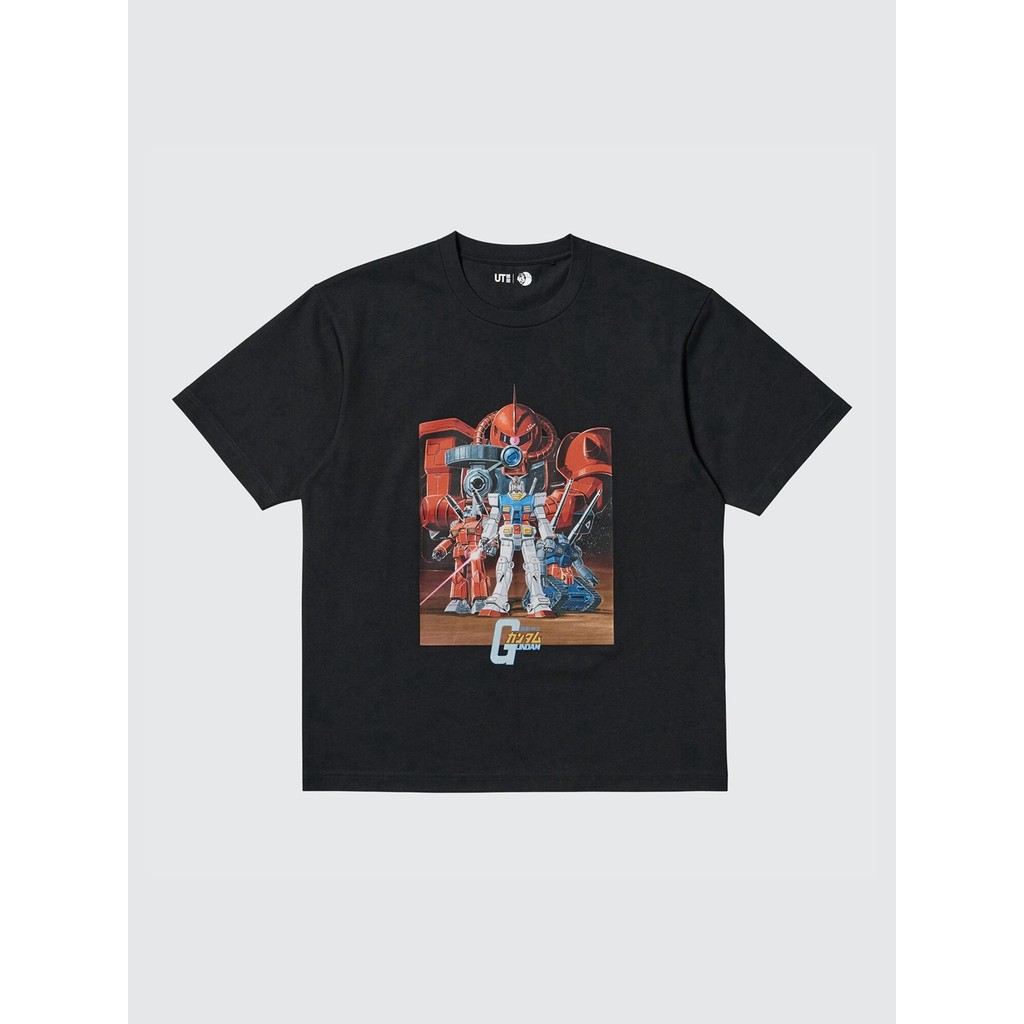 Uniqlo เสื้อยืดแขนสั้นพิมพ์ลาย Gundam สําหรับผู้ชายและผู้หญิง "Mobile Suit Gundam" 480143