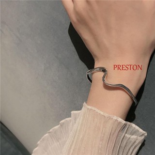 Preston สร้อยข้อมือ เรียบง่าย อินเทรนด์ ลายคลื่นน้ําบิด ปรับขนาดได้ เครื่องประดับ