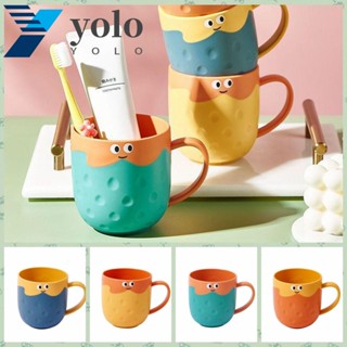 Yolo แก้วน้ําพลาสติก ลายการ์ตูนสตรอเบอร์รี่ ขนาด 250 มล. แบบพกพา สีสันสดใส ของใช้ในครัวเรือน สําหรับใส่แปรงสีฟัน