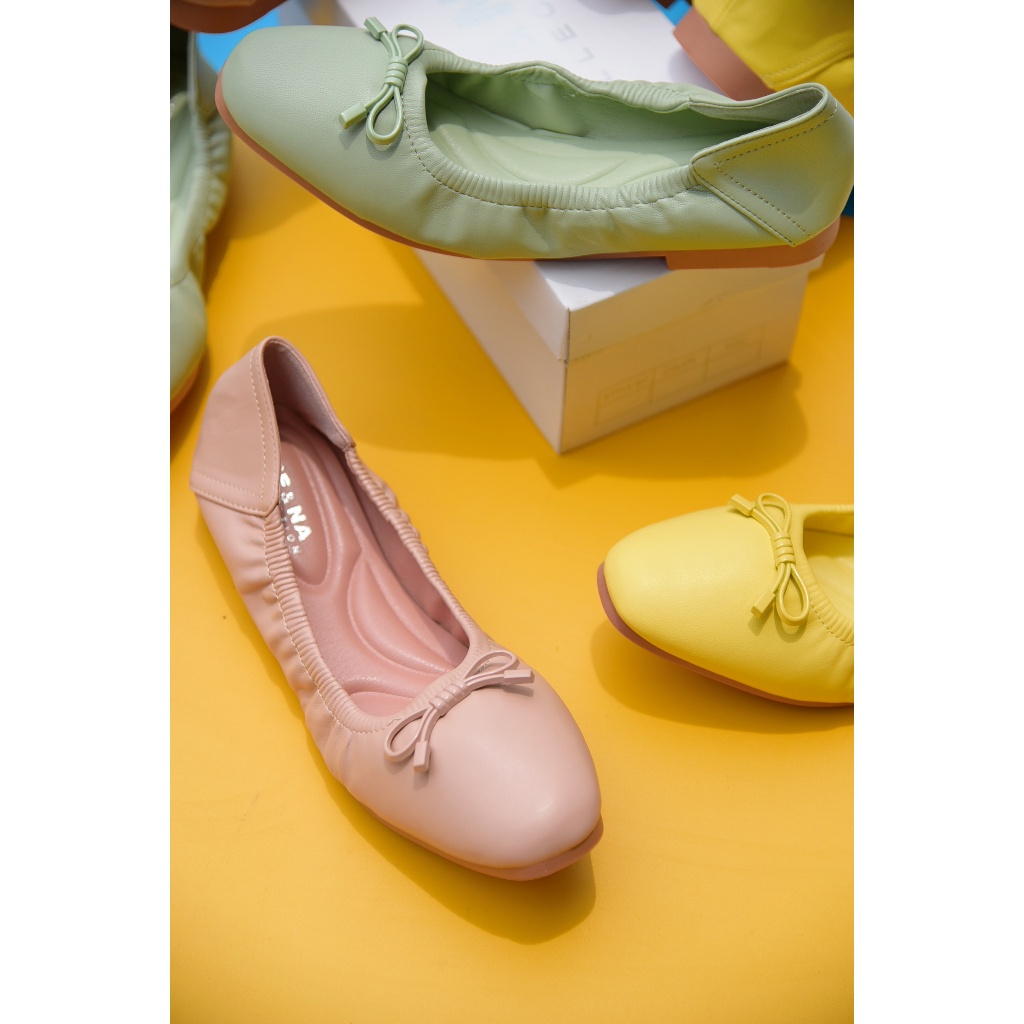 รองเท้ามีส้น รองเท้าเเฟชั่นผู้หญิงเเบบคัชชูเเบบสวมส้นเตี้ย No. 44-3 NE&amp;NA Collection Shoes