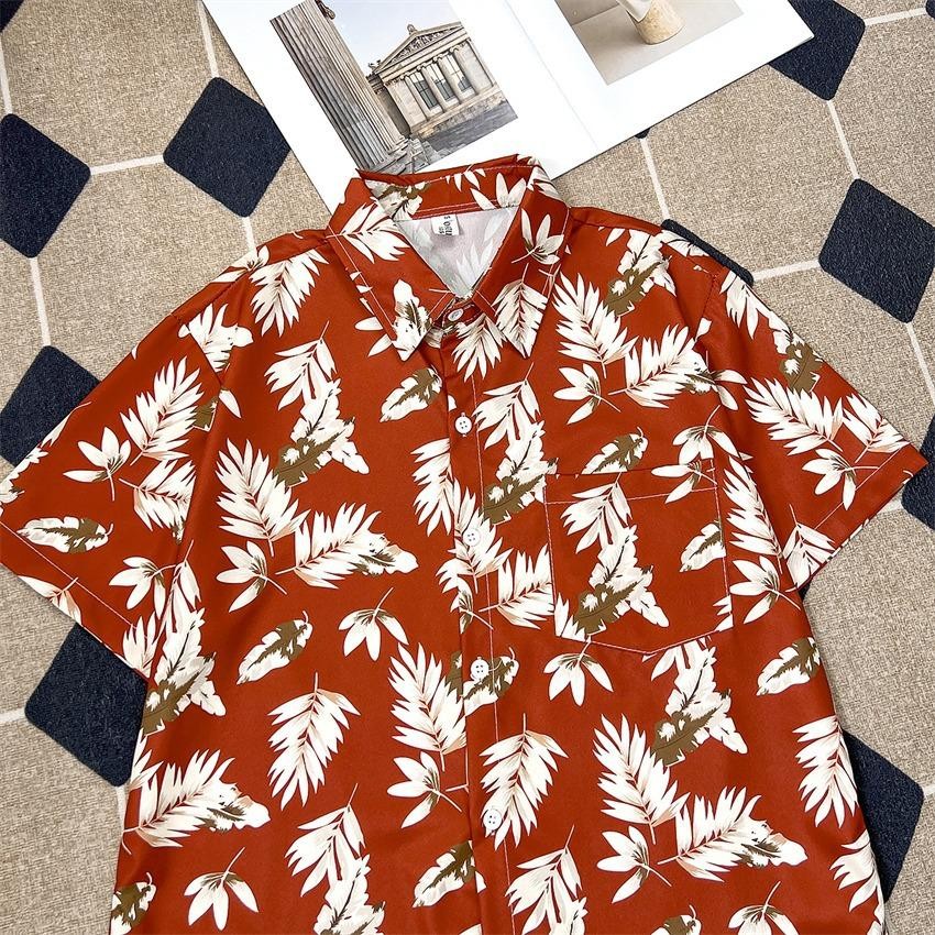 MNO.9 Hawaii C533 เสื้อฮาวาย  พิมพ์ลายใบไม้ คอปก แขนสั้น เสื้อเชิ้ตชาย  เสื้อสงกรานต์ เสื้อเที่ยวทะเล  Man Clothing แดง