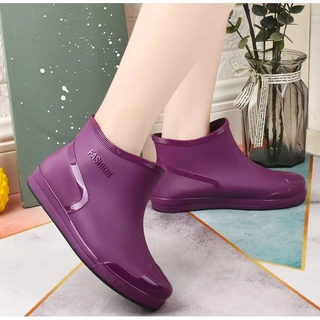 พร้อมส่ง🚚รองเท้าบูทกันฝนผู้หญิง rain boots กันน้ำมัน แฟชั่น กันน้ำ กันลื่น ทำงาน ใส่ได้ทุกโอกาส P-022