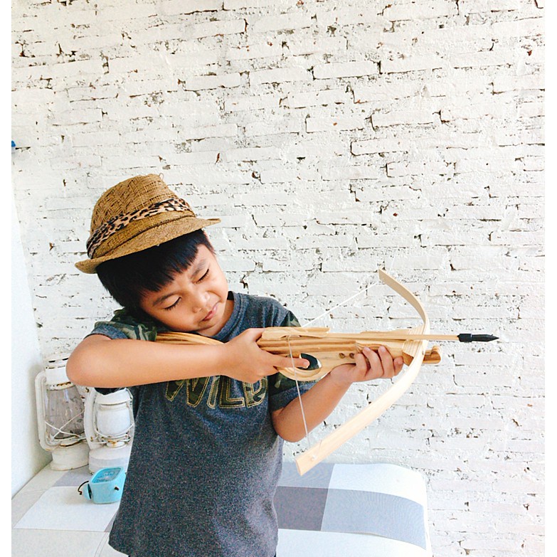 BOY and TOYS ของเล่น หน้าไม้ ไม้มะฮอกกานี แถมลูกหัวยาง 3 อัน