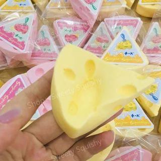 ของเล่นบีบสกุชชี่ บีบสกุชชี่ สองสี คืนรูปช้า