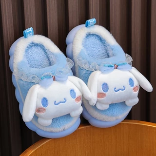 Reyno Sanrio Hello Kitty Cinnamoroll Kuromi Melody รองเท้าแตะ ผ้าฝ้าย กํามะหยี่ นุ่ม อบอุ่น เหมาะกับหน้าหนาว สําหรับผู้หญิง