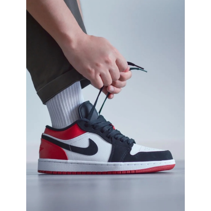 Nike  Air Jordan 1 Low  Black Toe รองเท้า train