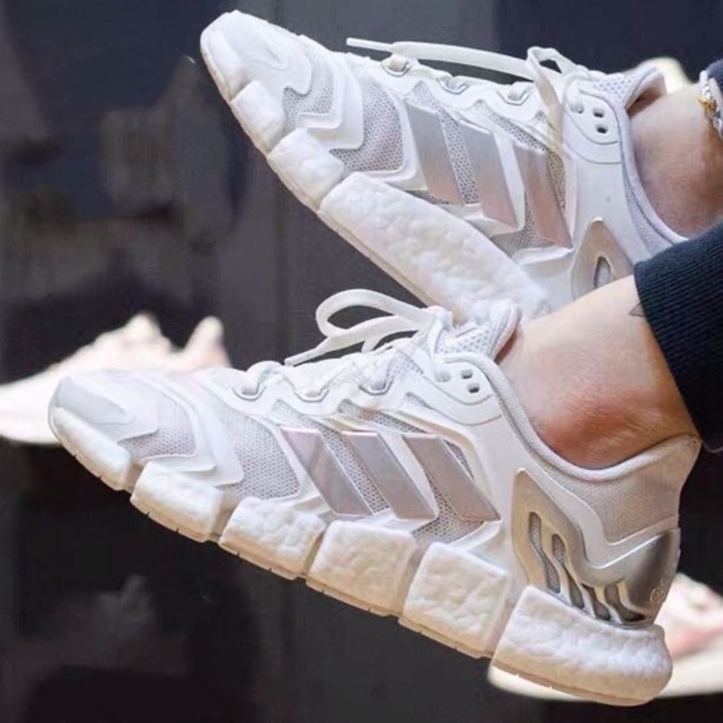 adidas รองเท้าผู้ชายและผู้หญิง CLIMACOOL VENTO boost รองเท้าวิ่งรองเท้าผ้าใบ FZ1731 แฟชั่น