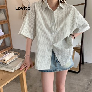 Lovito เสื้อเบลาส์ลําลอง ลายทาง ติดกระดุม สําหรับผู้หญิง LNA21173 (สีเทา)