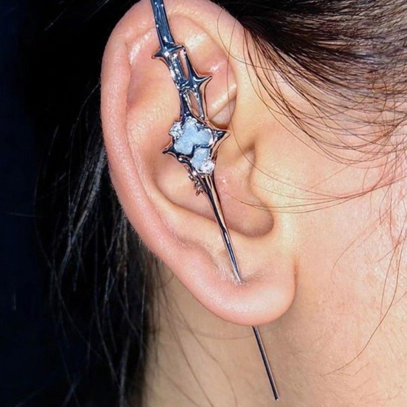 ซาน* Minimalist Punk Hip Hop Geometric Four-Pointed Star ต่างหูต่างหูเย็น