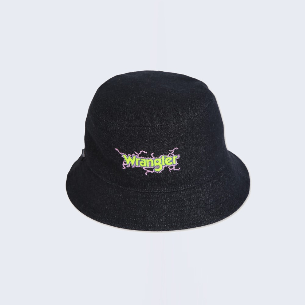 WRANGLER KIDS หมวกผู้ชาย / ผู้หญิง ทรง Bucket Hat รุ่น WK F323UHATN06 สีดำ