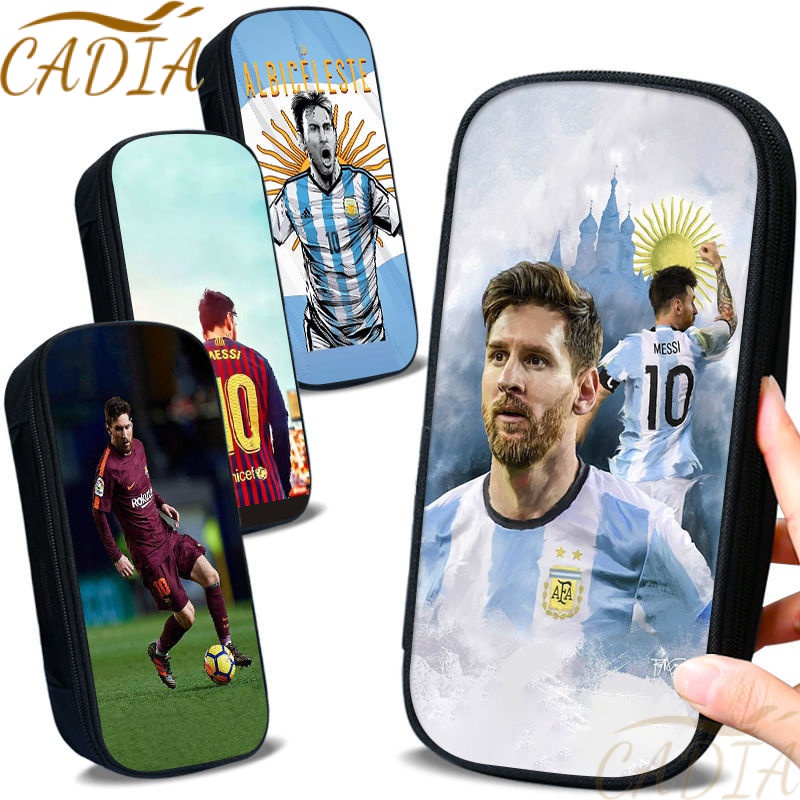 กระเป๋าดินสอ เครื่องเขียน อเนกประสงค์ ขนาดใหญ่ จุของได้เยอะ ลายทีมฟุตบอล Argentina Messi สําหรับเด็กนักเรียน