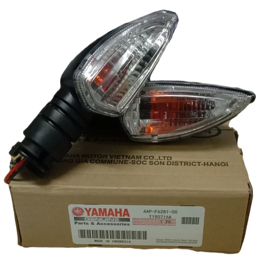 ไฟเลี้ยว 1คู่ ไฟเลี้ยวYAMAHA รุ่น M-SLAZ/ R15/ ALL NEW R15/ Mt15 /Aerox / Exciter (0368)
