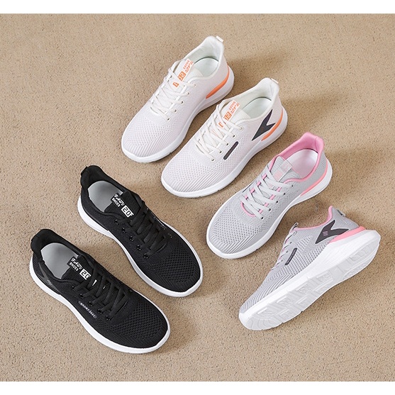 ส่งเร็ว🚚รองเท้าผ้าใบผู้หญิง รุ่นใหม่ sneaker แฟชั่น กีฬาลำลอง ไม่เจ็บเท้า ใส่สบาย B-078