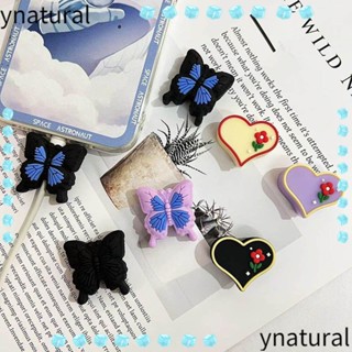 Ynatural ตัวถนอมสายชาร์จ USB ซิลิโคน รูปหัวใจน่ารัก