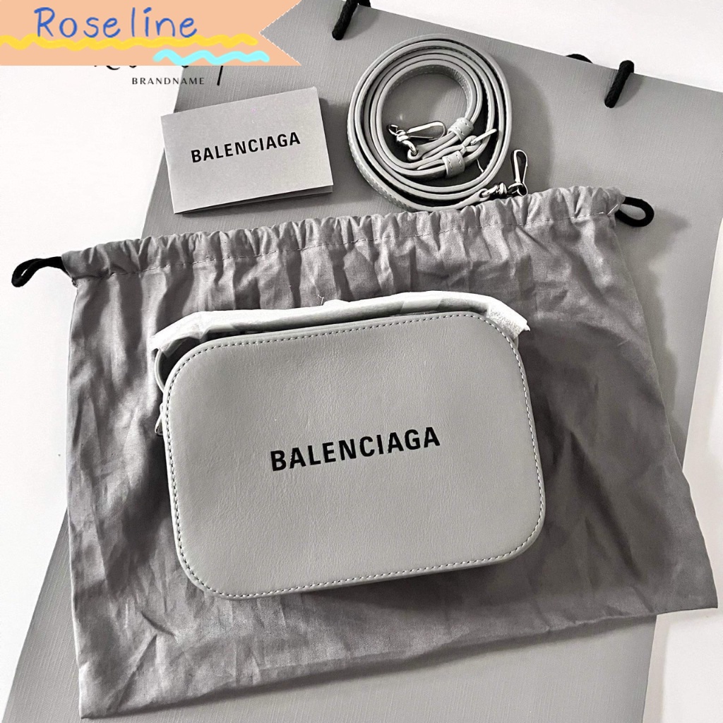 ใหม่/100%ของแท้/[ส่งฟรี] New Balenciaga Everyday Camera Bag/ความสง่างาม
