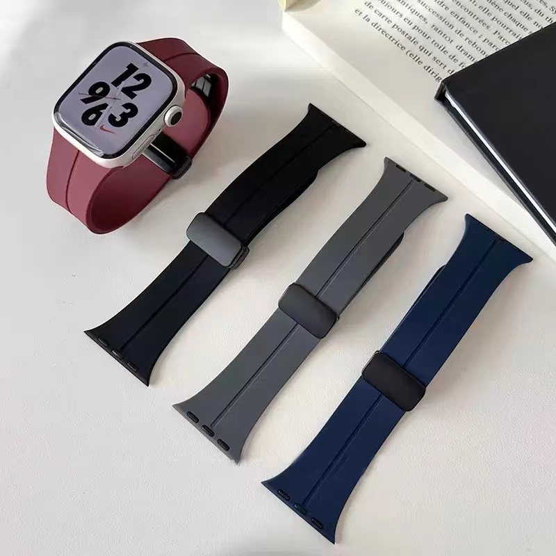 สำหรับ แอปเปิล iWatch ultra 8 7 6 5 4 3 41/44/45/49mm สายนาฬิกาซิลิโคนแบบพับแม่เหล็กสายนาฬิกา