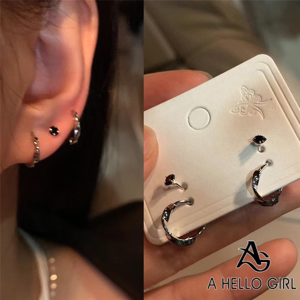 A HELLO GIRL เซต 4 ชิ้น สําหรับเด็กผู้หญิง 2024 ต่างหู ขนาดเล็ก และประณีต ออกแบบดี ระดับไฮเอนด์ สําหรับผู้หญิง