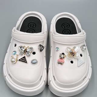 จี้Clog ตกแต่งชุดอุปกรณ์เสริมทั้งหมด Croc charm จิ๊บบิท Chainจิ๊บบิทติดรองเท้า Charm jitbitz Jitbitz Croc jibbitz Croc charm Jibbitz Charm croc shoe Jibitzตุ๊กตาติดรองเท้า jibbitz crocs ตัวติดรองเท้า crocs รองเท้า เครื่องประดับแฟชั่น