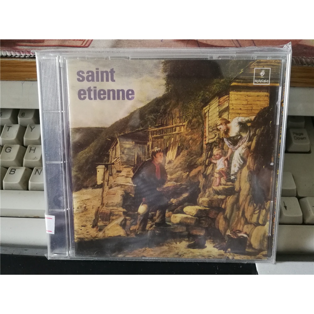 W8795:Saint Etainne – Tiger Bay / unpacking