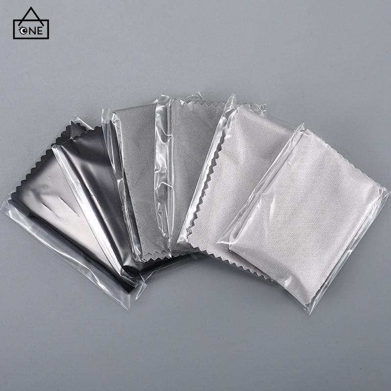 COD❤️1บาทผ้าแว่นตาสีดำเรียบผ้าเช็ดเลนส์สําหรับทําความสะอาดเลนส์กล้องแว่นตาหน้าจอโทรศัพท์ใช้ซ้ําได้ขายส่ง-a.one