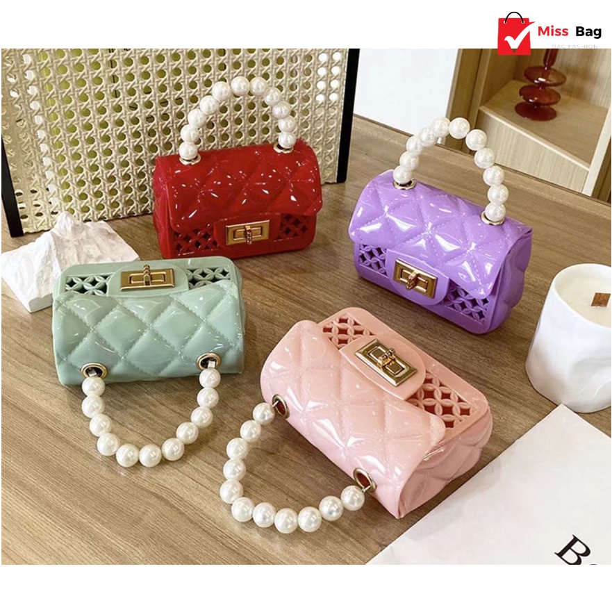 【ลดล้างสต๊อก】miss bag fashion กระเป๋าจิ๋วไข่มุกมาใหม่ รุ่น zxb81