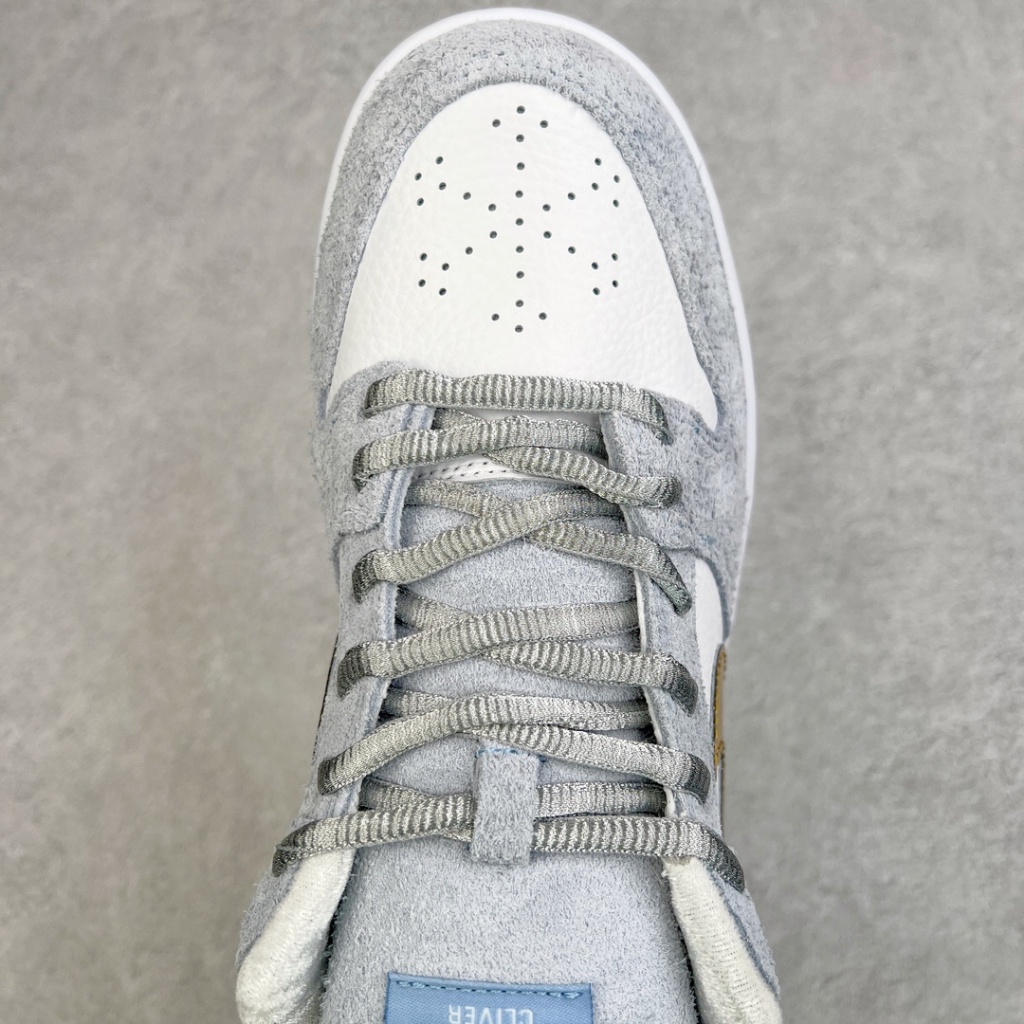 100% Authentic Nike Sean Cliver x SB Dunk Low  "Holiday Special" ป้องกันการลื่นไถลต่ำสวมรองเท้าผ้าใบลำลองผู้ชายผู้หญิHot