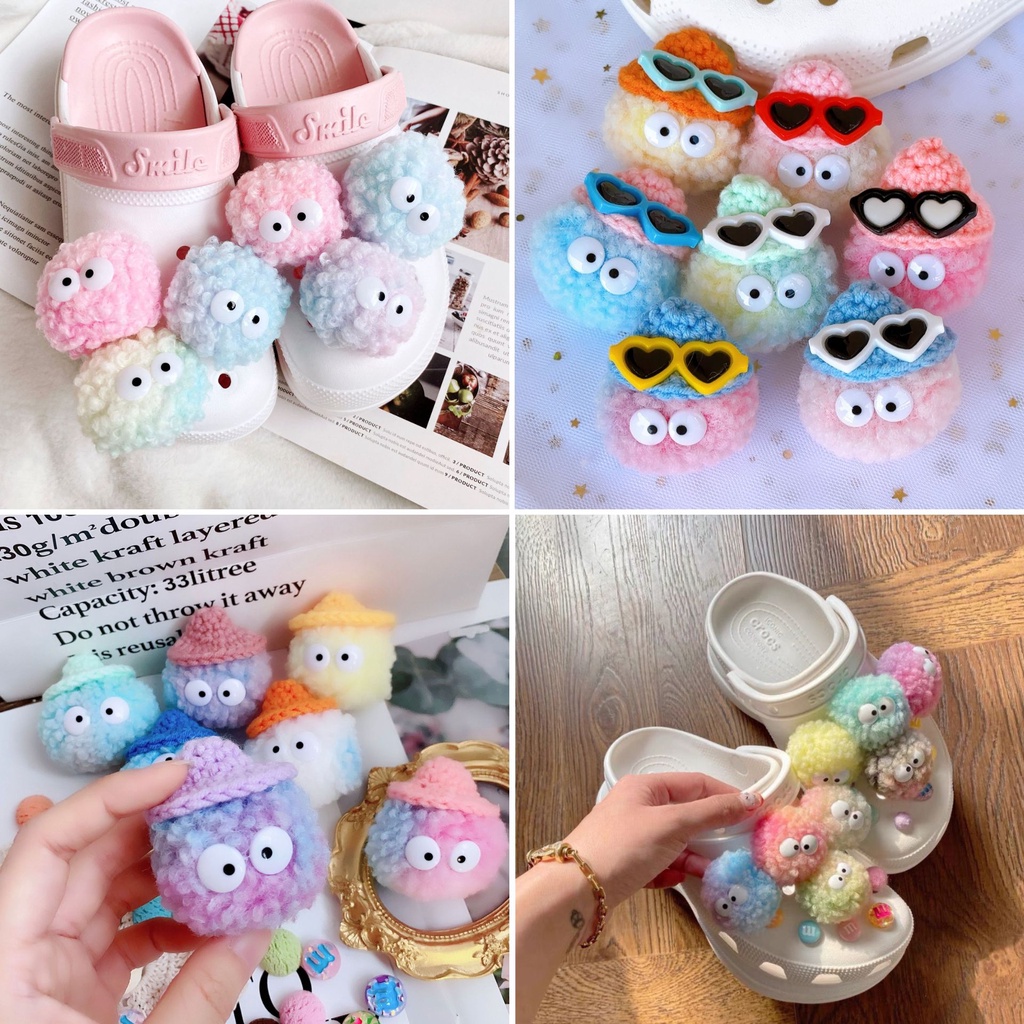 croc Ins ลูกบอลขนเฟอร์ ริบบิ้น ลูกบอลถ่านหิน หมวก เอลฟ์ ไล่โทนสี DIY อุปกรณ์เสริมรองเท้าชายหาด