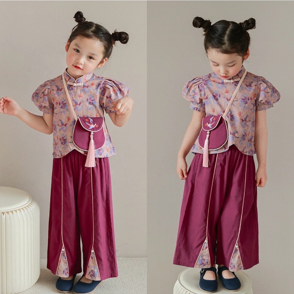 PRETTY BABY พร้อมส่ง ชุดเซ็ทเด็กผู้หญิง เสื้อแขนตุ๊กตา+กางเกงแต่งมุก+แถมกระเป๋า ชุดกี่เพ้า (1031)