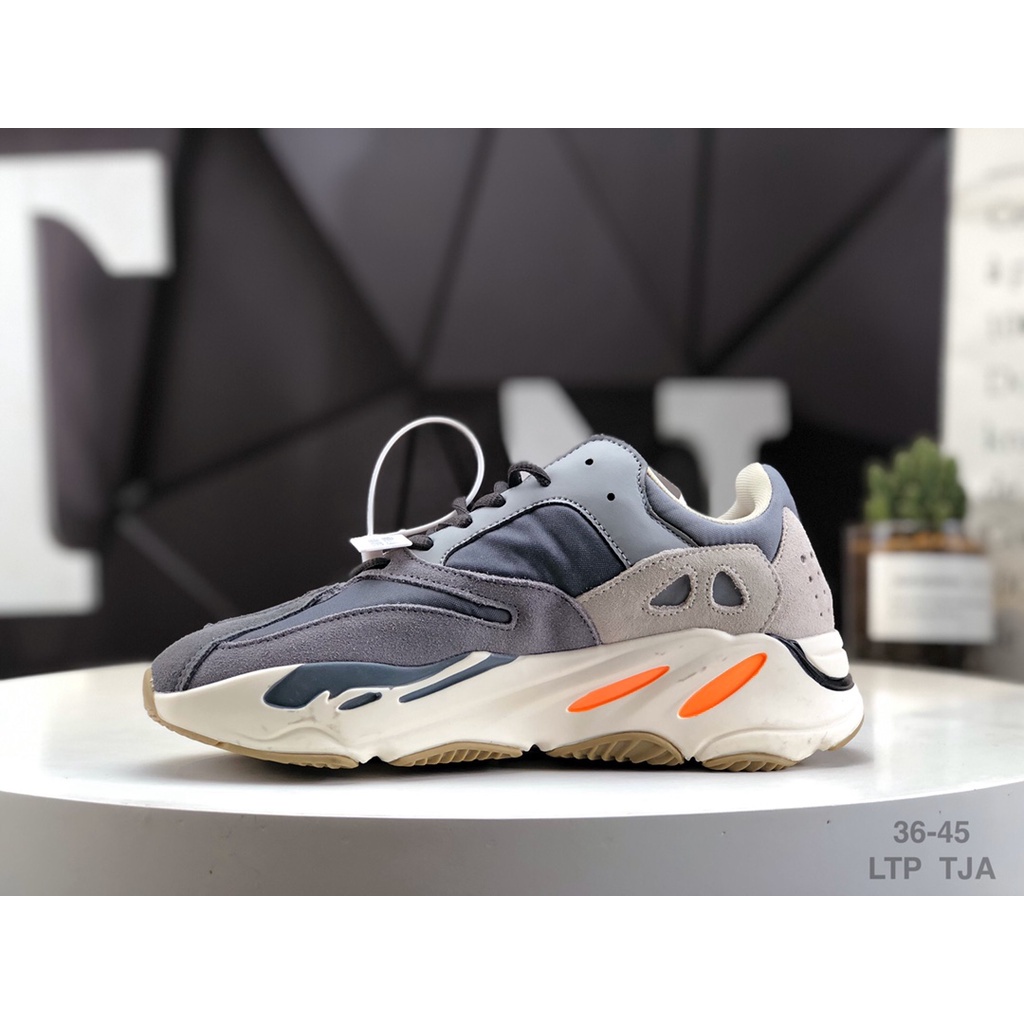 Original tennis shoes Yeezy Boost 700 V2 Men's and women's breathable comfortable sneakers Fashion