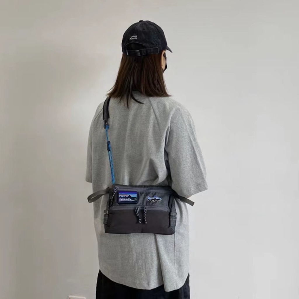 Patagonia กระเป๋าสะพายไหล่ สะพายข้าง ใส่โทรศัพท์มือถือ กันน้ํา แต่งซิป เหมาะกับวันวาเลนไทน์ วันเกิด วันหยุด สําหรับนักเรียน คู่รัก
