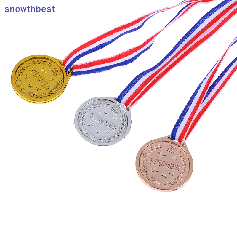 [Snowth] เหรียญรางวัลฟุตบอล รางวัลรางวัล รางวัล รางวัล สีทอง สีเงิน สีบรอนซ์ ของเล่นสําหรับเด็ก ของที่ระลึก ของขวัญ กีฬากลางแจ้ง [zkm]
