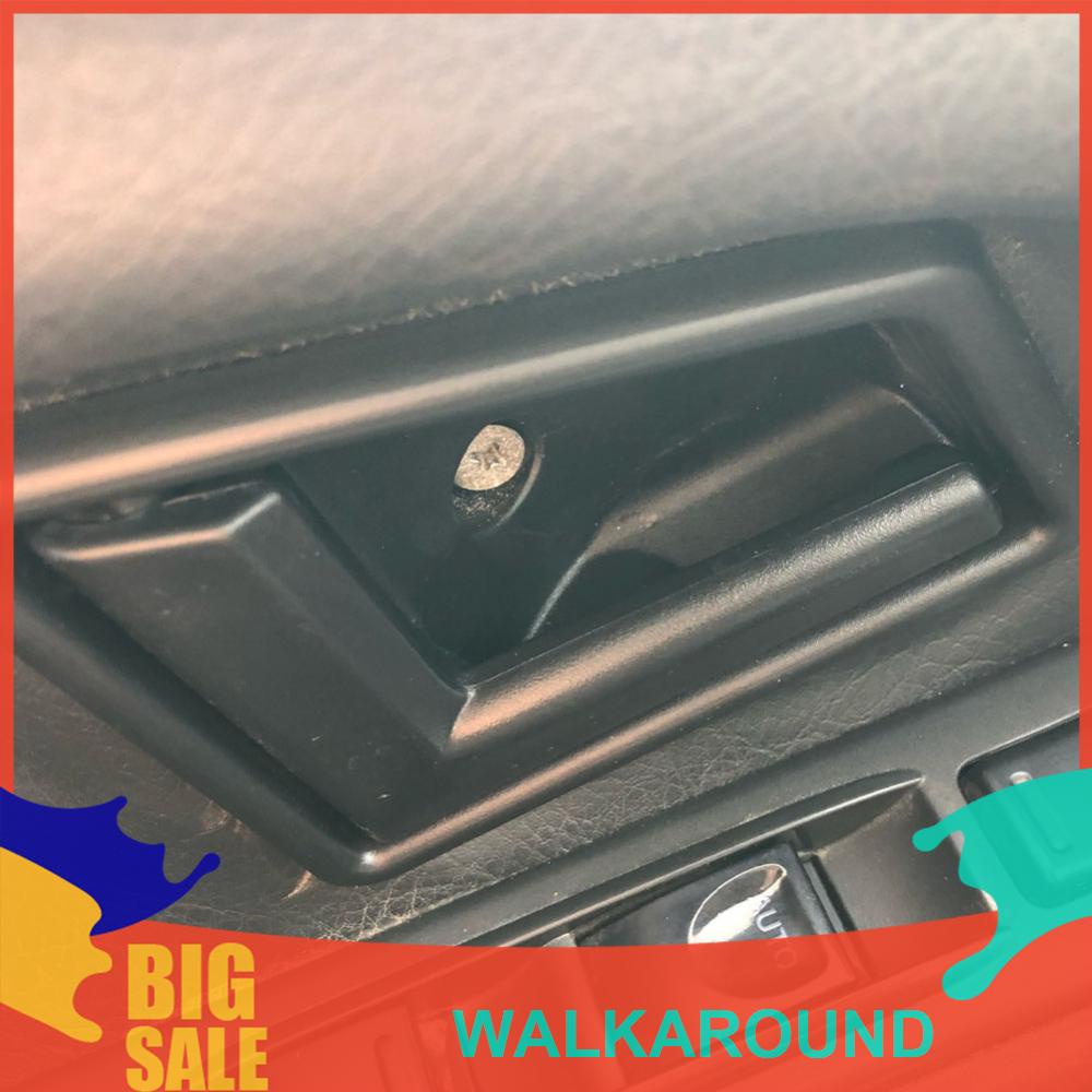 มือจับประตูด้านในรถยนต์ 8311056B01 มือจับประตูด้านขวา สําหรับ Suzuki Vitara SE416 [walkaround.th]